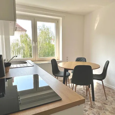 Doppelbett Unterkunft Vahrenwald-List Hannover Exterior foto