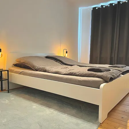 Doppelbett Unterkunft Vahrenwald-List Hannover Exterior foto